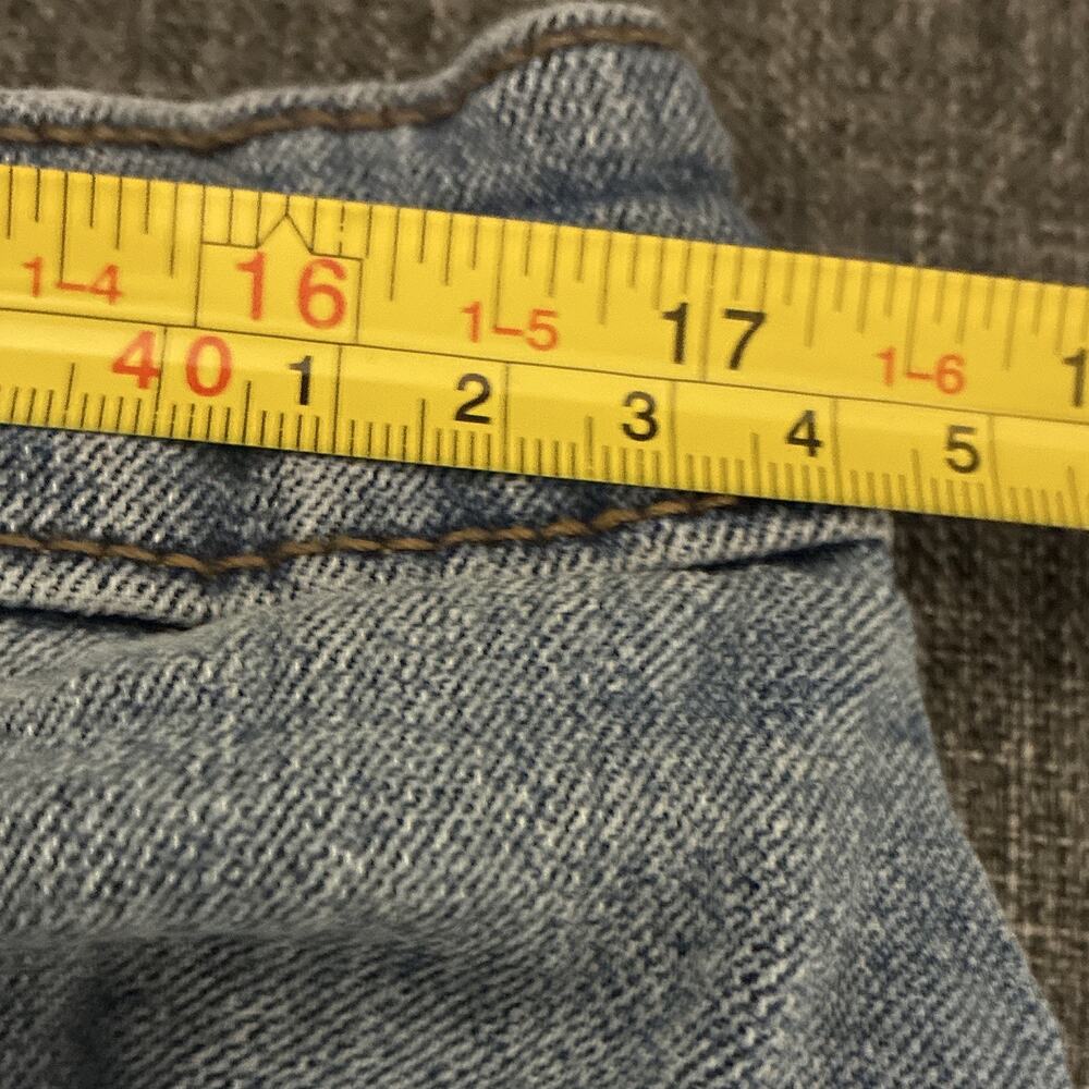 Style & Co Women's Capri Jeans Blue Medium Wash Slim Stretch 5-Pocket Size 14 - Picture 6 of 7